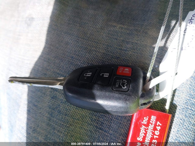 Toyota Rav4 Xle 2016 2T3RFREV1GW473278 Image 11