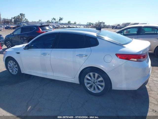 KIA OPTIMA EX 2016 5XXGU4L36GG022027 Image 14