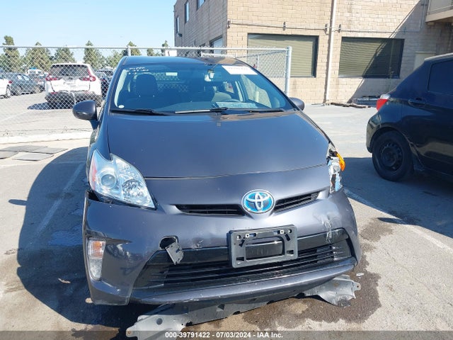 Toyota Prius Two 2014 JTDKN3DU4E1771345 Image 12
