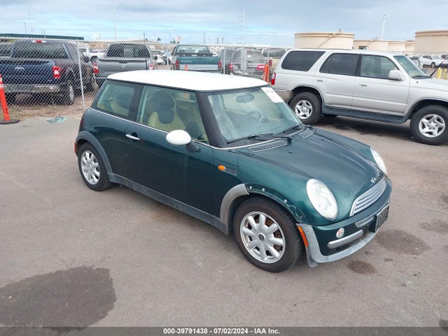 2002 MINI COOPER WMWRC33422TE10802 Photo 0