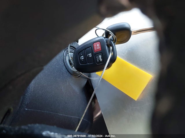 Toyota COROLLA SE 2019 5YFBURHE8KP908268 Image 11