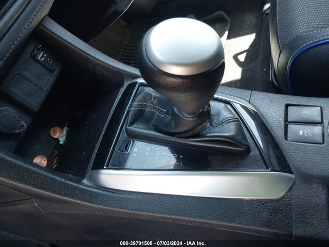 Toyota COROLLA SE 2019 5YFBURHE8KP908268 Image 18