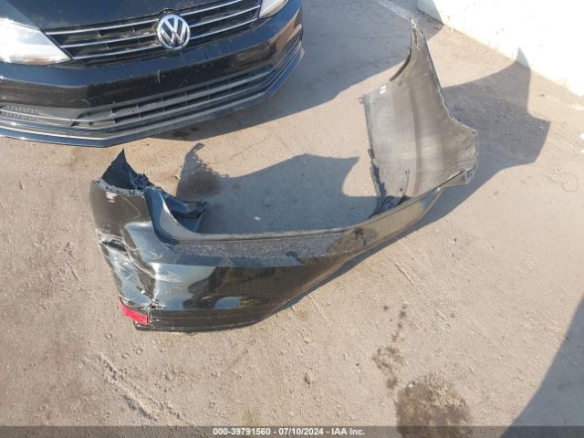 3VWLA7AJ7FM263082 Volkswagen Jetta 2.0l Tdi S