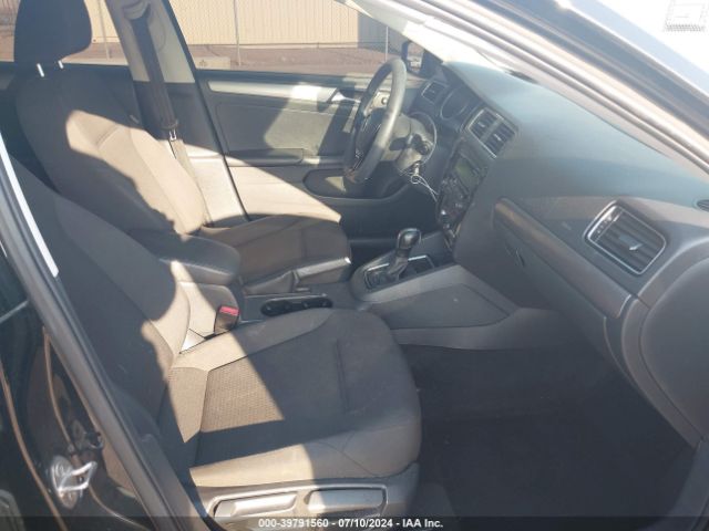 3VWLA7AJ7FM263082 Volkswagen Jetta 2.0l Tdi S