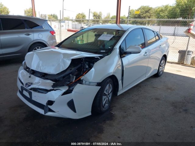 JTDKARFU3G3502451 Toyota Prius Four
