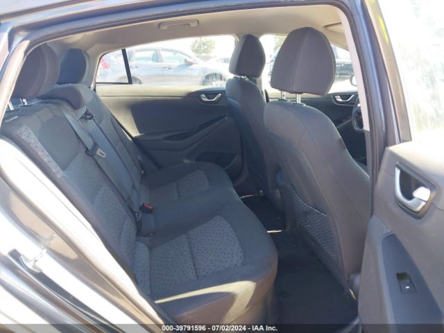 KMHC75LC0HU028196 Hyundai Ioniq Hybrid Sel