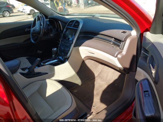 1G11E5SL1EF182198 Chevrolet MALIBU 2LT