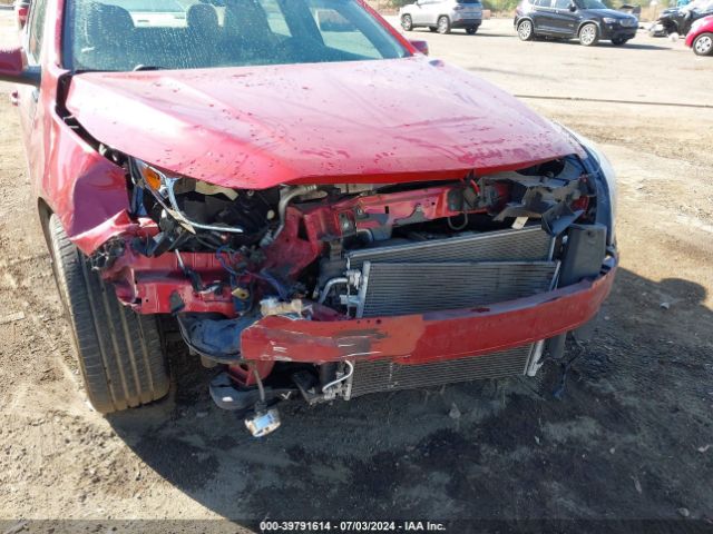 1G11E5SL1EF182198 Chevrolet MALIBU 2LT