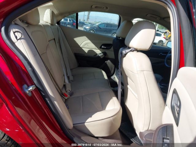1G11E5SL1EF182198 Chevrolet MALIBU 2LT