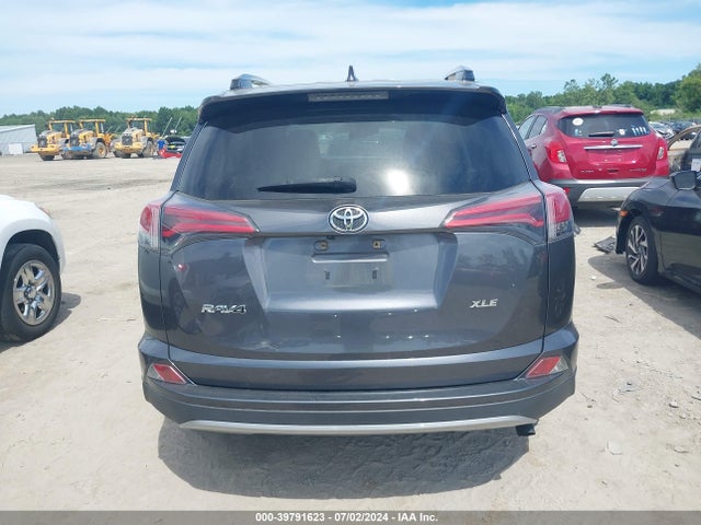 Toyota Rav4 Xle 2018 JTMWFREVXJD117581 Image 17
