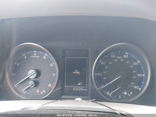 Toyota Rav4 Xle 2018 JTMWFREVXJD117581 Image 7
