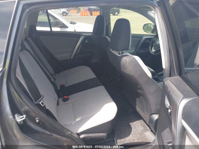 Toyota Rav4 Xle 2018 JTMWFREVXJD117581 Image 8