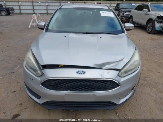 1FADP3K26FL224464 Ford FOCUS SE