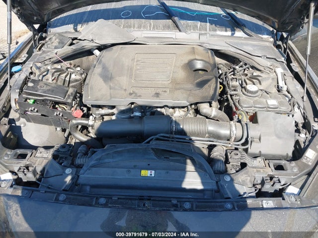 SAJAR4FX7JCP27238 Jaguar XE