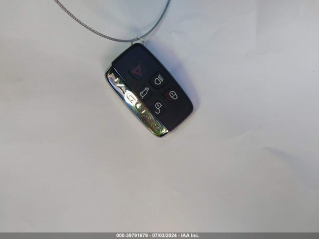 SAJAR4FX7JCP27238 Jaguar XE