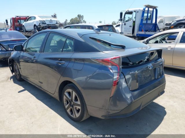 JTDKARFU4G3023116 Toyota Prius Three Touring
