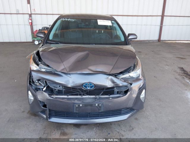 JTDKARFU8H3543577 Toyota Prius Three Touring