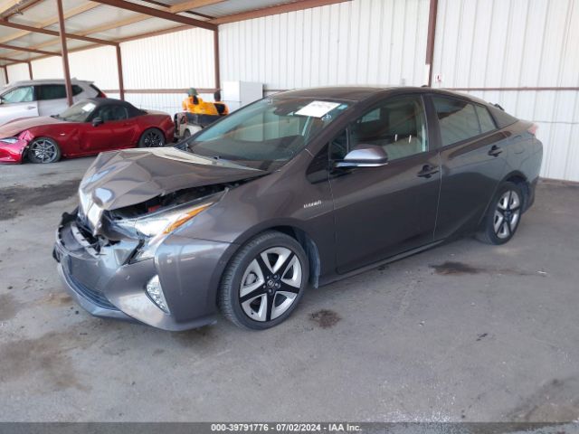 JTDKARFU8H3543577 Toyota Prius Three Touring