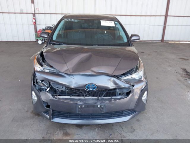 JTDKARFU8H3543577 Toyota Prius Three Touring