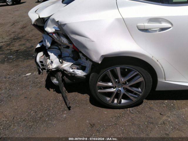 JTHC81D24J5032668 Lexus IS 300