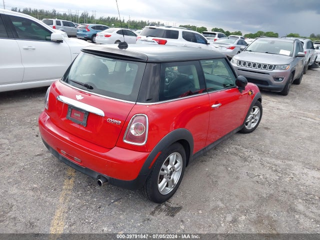 2013 MINI HARDTOP WMWSU3C59DT688944 Photo 3
