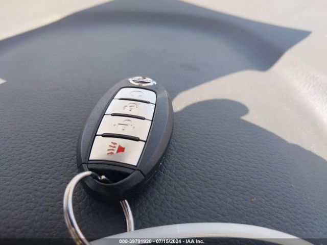 JN1BJ1CPXKW231155 Nissan Rogue Sport Sv