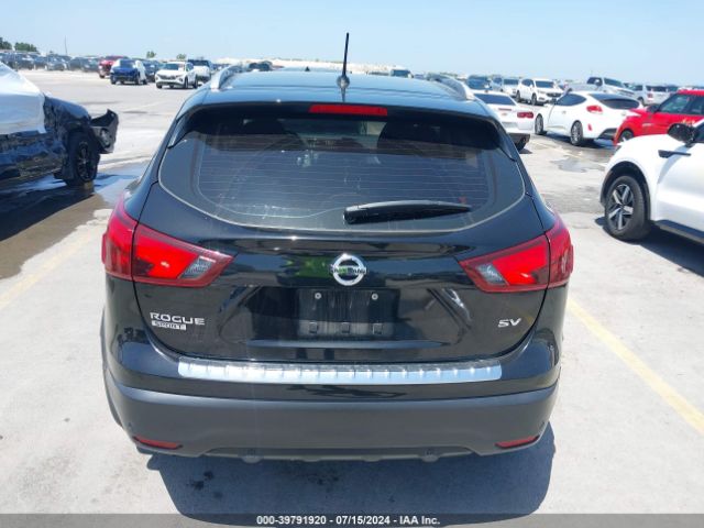 JN1BJ1CPXKW231155 Nissan Rogue Sport Sv