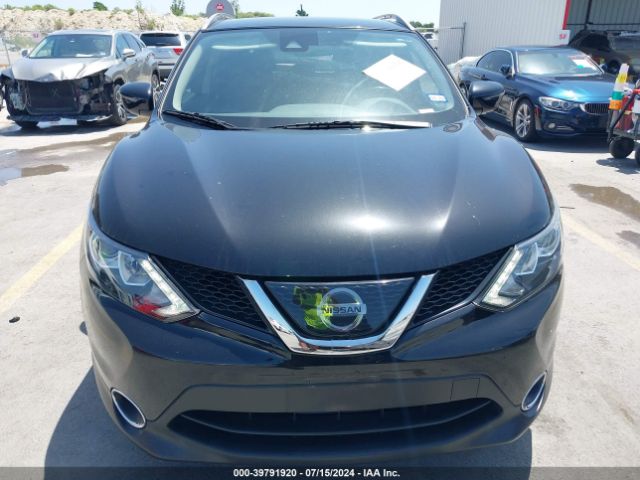 JN1BJ1CPXKW231155 Nissan Rogue Sport Sv