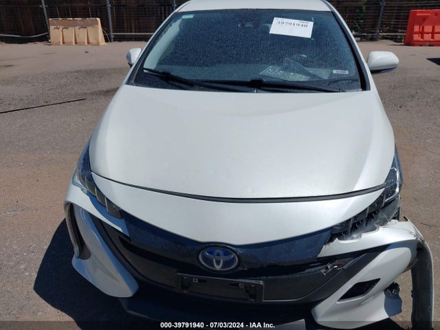 Toyota Prius Prime Premium 2017 JTDKARFP7H3038690 Image 12