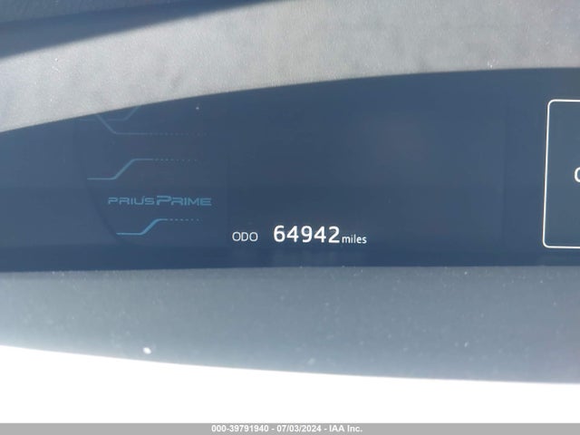 Toyota Prius Prime Premium 2017 JTDKARFP7H3038690 Image 15