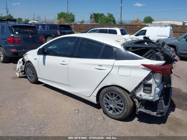 Toyota Prius Prime Premium 2017 JTDKARFP7H3038690 Image 3