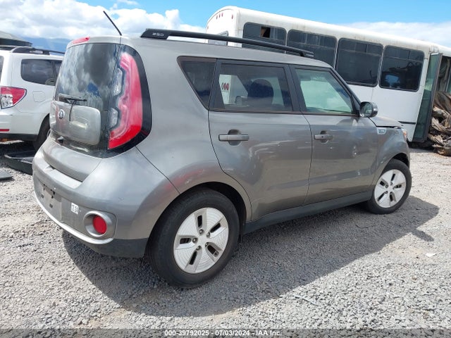 KIA Soul Ev + 2015 KNDJX3AE4F7001535 Image 4