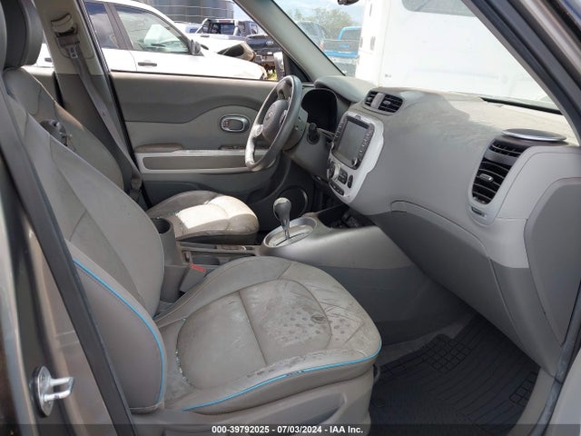 KIA Soul Ev + 2015 KNDJX3AE4F7001535 Image 5