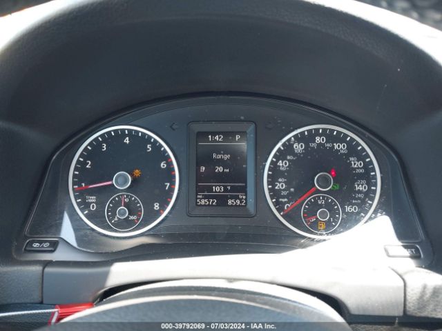 WVGAV7AX4GW612781 Volkswagen TIGUAN S