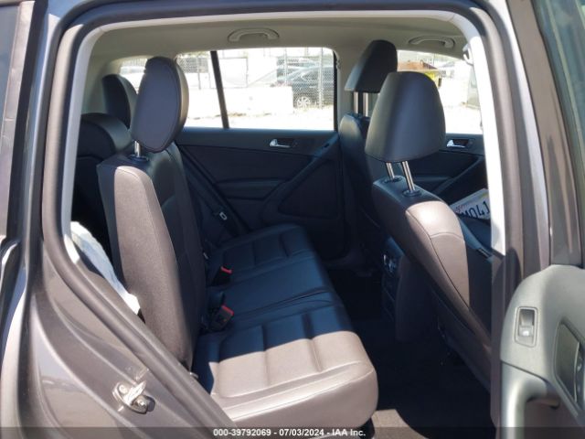 WVGAV7AX4GW612781 Volkswagen TIGUAN S