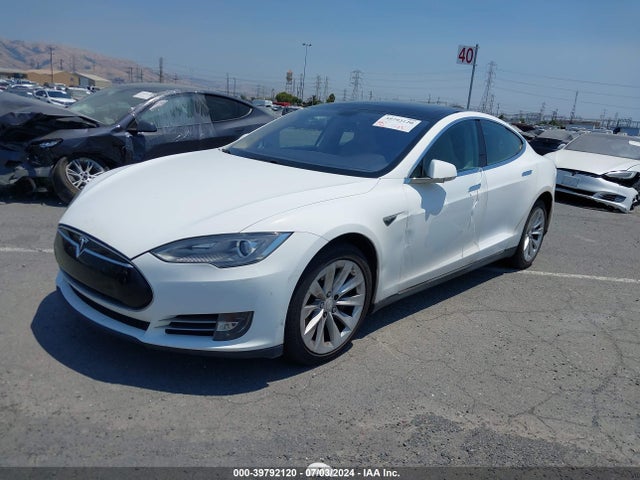 5YJSA1H1XEFP52726 Tesla Model S P85