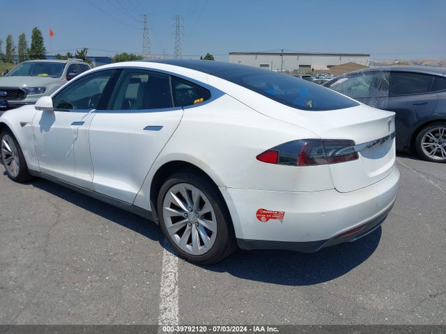 5YJSA1H1XEFP52726 Tesla Model S P85