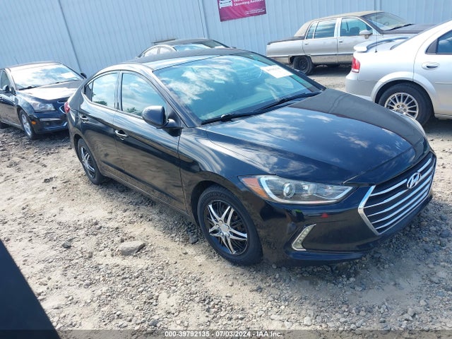 2017 5NPD74LF6HH197310 main image