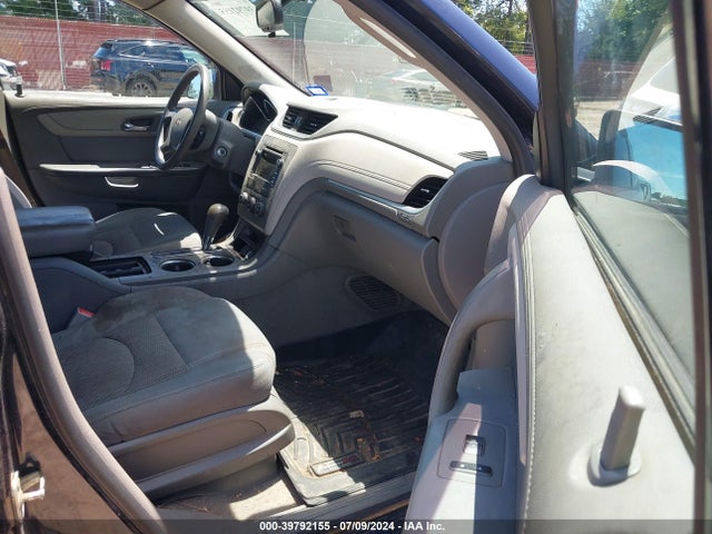 Chevrolet Traverse Ls 2017 1GNKRFKD4HJ267897 Image 5