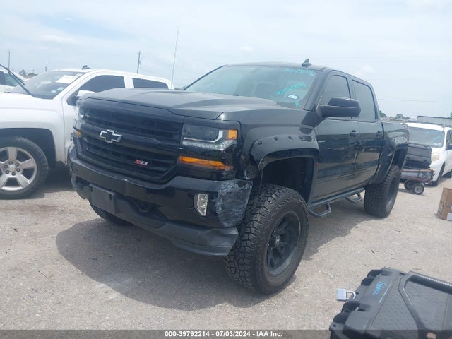 Chevrolet Silverado 1500 2lt 2018 3GCUKREC0JG261984 Image 2