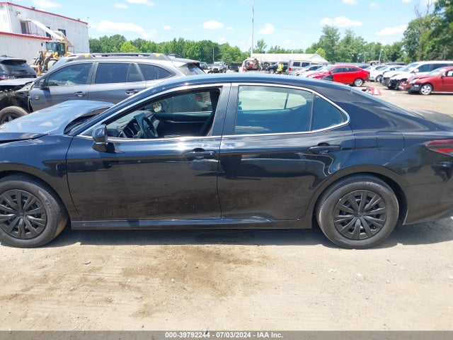 Toyota Camry Le Hybrid 2022 4T1C31AK7NU582507 Image 15