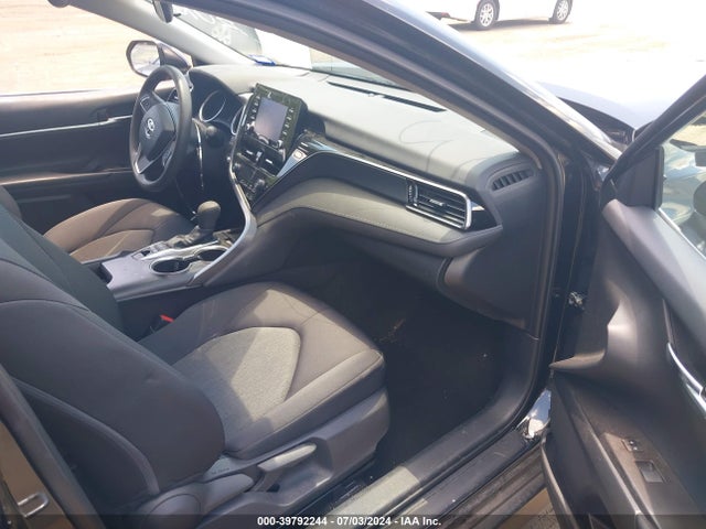 Toyota Camry Le Hybrid 2022 4T1C31AK7NU582507 Image 5