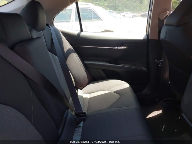 Toyota Camry Le Hybrid 2022 4T1C31AK7NU582507 Image 8