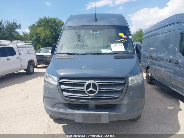 WD4PF0CD8KP094561 Mercedes-Benz Sprinter 2500 High Roof V6/standard Roof V6