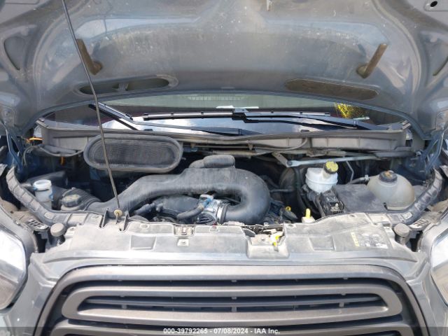 1FTYR3XM8KKB49606 Ford Transit-250