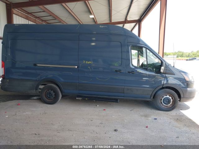 1FTYR3XM8KKB49606 Ford Transit-250