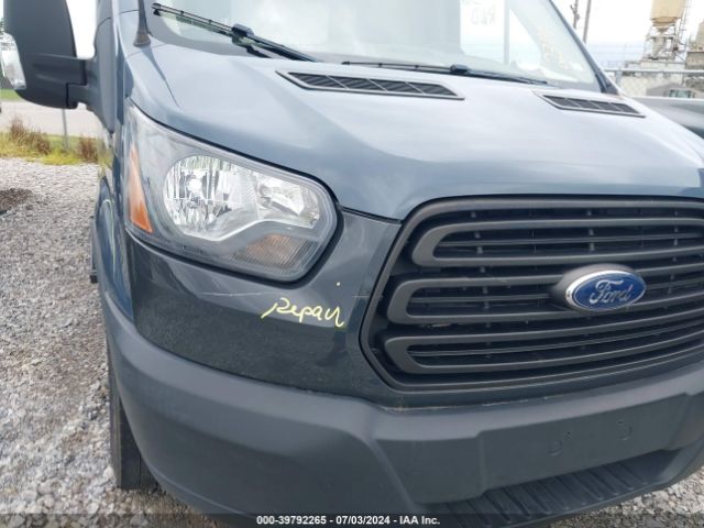 1FTYR3XM8KKB49606 Ford Transit-250