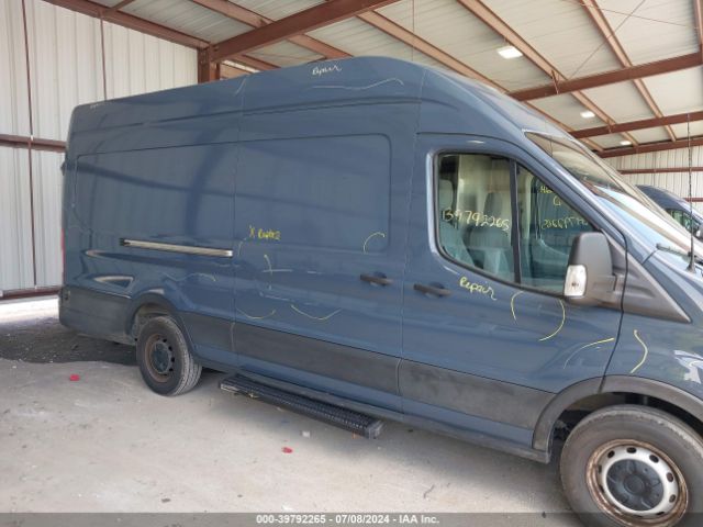 1FTYR3XM8KKB49606 Ford Transit-250