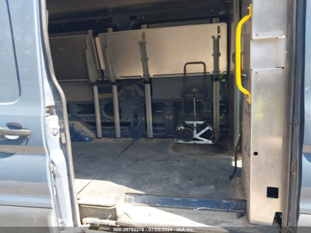 1FTBR3X86LKA47487 Ford Transit-250 Cargo Van