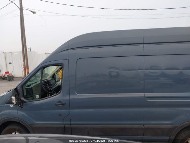 1FTBR3X85LKA21592 Ford Transit-250 Cargo Van